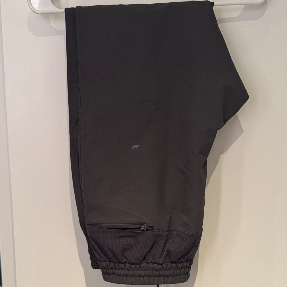 lululemon athletica dark green Men's athletic pants
